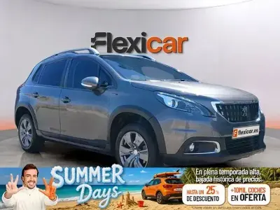 Usado Peugeot 2008 Signature Sky 82 CV (60 kW) 2019 Gris SUV