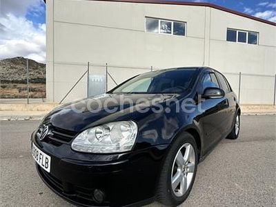 VW Golf V