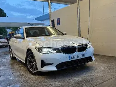 Usado BMW 318 Sport Line 150 CV (110 kW) 2021 Blanco Berlina