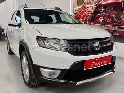 Blanco Usado 2014 Dacia Sandero Stepway Berlina | 7700 € (Precio justo)