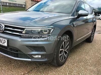Usado VW Tiguan Allspace Sportline 190 CV (139 kW) 2018 Gris / plata SUV