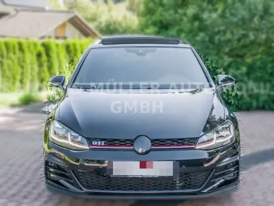 Usado VW Golf VII GTI 230 CV (169 kW) 2017 Negro Utilitario