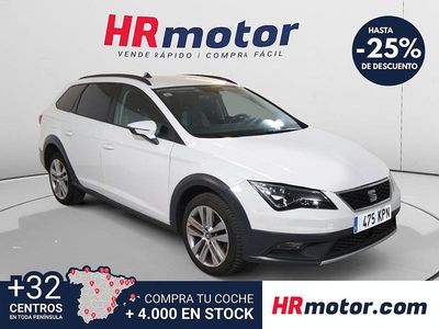 Usado Seat Leon 4Drive 150 CV (110 kW) 2018 Blanco Familiar