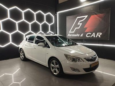 Usado Opel Astra Sport 115 CV (84 kW) 2010 Blanco Berlina