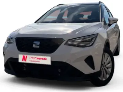 Usado Seat Arona Style Plus 110 CV (80 kW) 2022 SUV