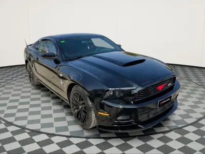 Usado Ford Mustang 314 CV (230 kW) 2015 Negro