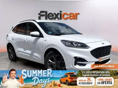 Usado Ford Kuga ST-Line 150 CV (110 kW) 2022 Blanco SUV
