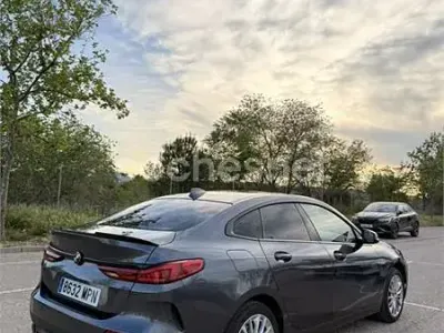 Usado BMW 218 Gran Coupé Comfort Edition 136 CV (100 kW) 2020 Gris / plata Coupe