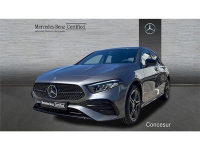 Usado Mercedes A200 AMG line 150 CV (110 kW) 2025 Plata hightech Berlina