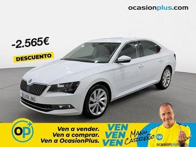 Usado Skoda Superb Style 150 CV (110 kW) 2016 Blanco Berlina