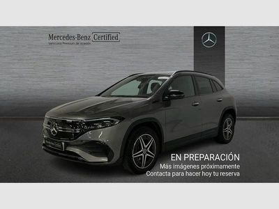 Gris / plateado Usado 2021 Mercedes EQA250 AMG line SUV | 27.990 € (Buen precio)
