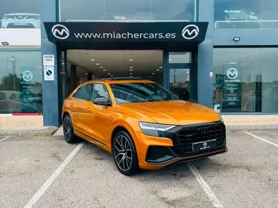 Usado Audi Q8 S-line plus 286 CV (210 kW) 2021 Naranja SUV