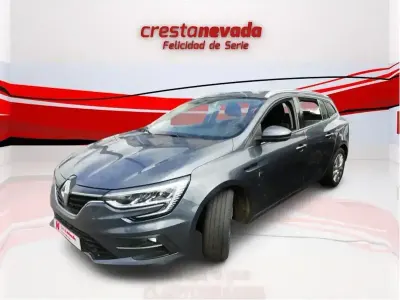 Usado Renault Mégane II Business 115 CV (84 kW) 2021 Gris Berlina