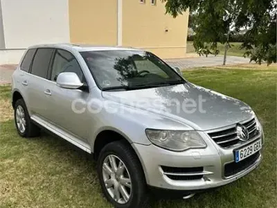 Usado VW Touareg R 174 CV (127 kW) 2008 Gris / plata SUV