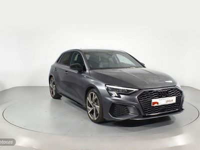 Gris Usado 2022 Audi A3 Ambiente Berlina | 28.900 € (Precio justo)