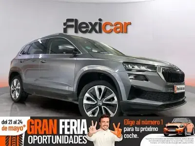 Usado Skoda Karoq 150 HP (110 kW) 2024 Cinzento SUV