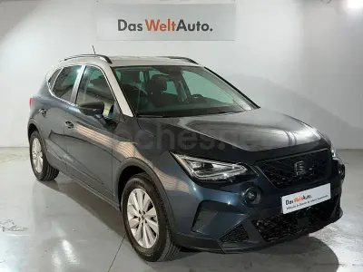 Usado Seat Arona Style 115 CV (84 kW) 2025 Gris SUV