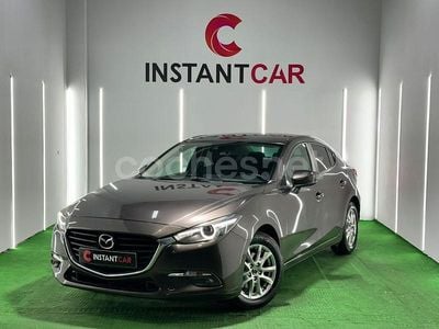 Usado Mazda 3 150 CV (110 kW) 2018 Gris / plata Berlina