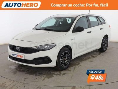 Usado Fiat Tipo Cross 131 CV (96 kW) 2024 Blanco Familiar