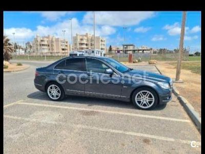 Mercedes C200