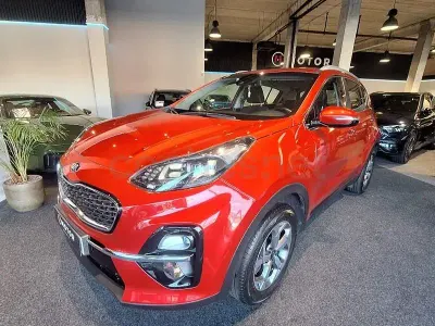 Usado Kia Sportage 132 CV (97 kW) 2018 Granate SUV
