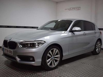 Gris Usado 2018 BMW 116 Utilitario | 15.400 €
