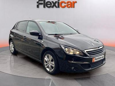 Usado Peugeot 308 Style 131 CV (96 kW) 2017 Negro Berlina
