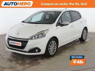Usado Peugeot 208 Active 110 CV (80 kW) 2016 Blanco Utilitario