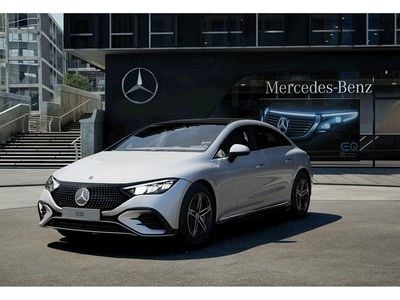 Usado Mercedes EQE350 AMG line 214 kW (292 CV) 2024 Hightechsilver  metallic paint Berlina