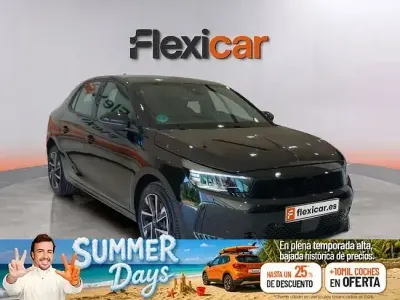 Usado Opel Corsa 100 CV (73 kW) 2025 Negro Utilitario