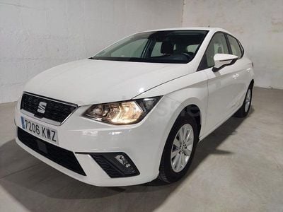 Usado Seat Ibiza Style Plus 90 CV (66 kW) 2019 Blanco Utilitario