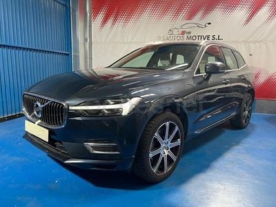 Używany Volvo XC60 Core 350 KM (257 kW) 2022 Niebieski SUV