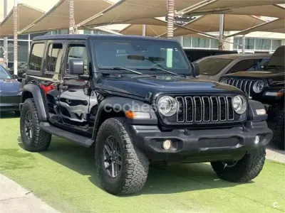 Usado Jeep Wrangler Sahara 272 CV (200 kW) 2024 Negro SUV