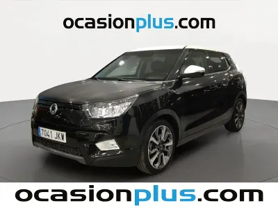 Usado SsangYong Tivoli Limited 116 CV (85 kW) 2015 Negro SUV