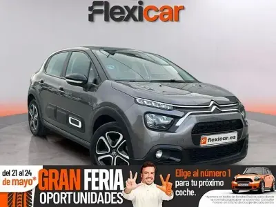 Usado Citroën C3 PureTech 83 HP (61 kW) 2024 Cinzento