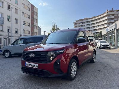Rojo Nuevo 2025 Ford Tourneo Courier Trend Monovolumen | 25.290 €