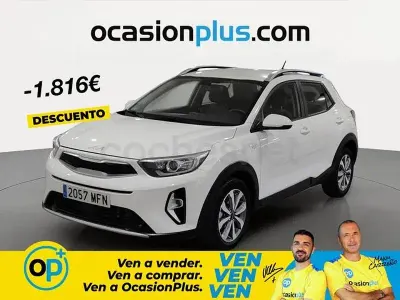 Usado Kia Stonic 100 CV (73 kW) 2023 Blanco SUV