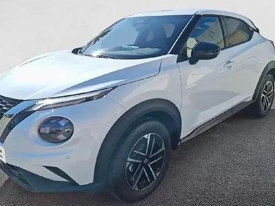 Usado Nissan Juke N-Connecta 114 CV (83 kW) 2024 Lunar white (metalizado) SUV