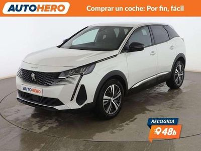 Usado Peugeot 3008 Allure 131 CV (96 kW) 2023 Blanco SUV