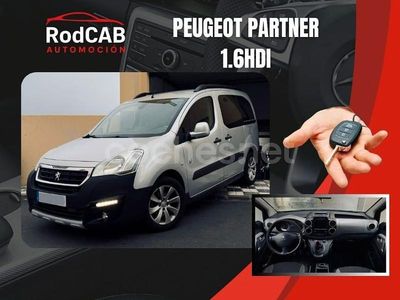 Usado Peugeot Partner Tepee Active 100 CV (73 kW) 2016 Gris / plata Monovolumen