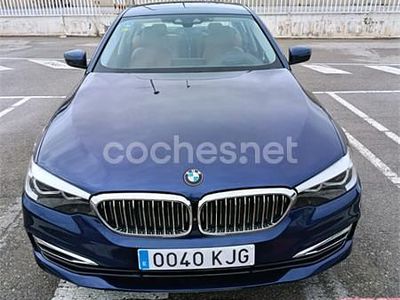Usado BMW 520 Luxury Line 190 CV (139 kW) 2018 Azul Berlina