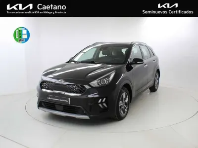 Usado Kia Niro 141 CV (103 kW) 2020 Negro SUV
