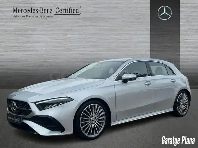 Begagnad Mercedes A200 150 HK (110 kW) 2023 Grå Sedan