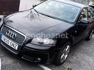 Usado Audi A3 Sportback Attraction 170 CV (125 kW) 2006 Negro Utilitario