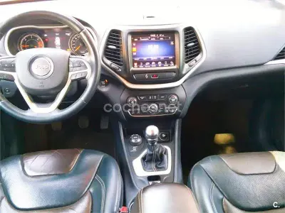 Usado Jeep Cherokee Limited 140 CV (102 kW) 2015 Blanco SUV