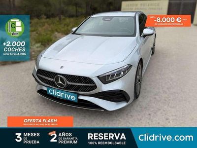 Usado Mercedes A180 109 CV (80 kW) 2023 Gris Utilitario