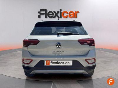 Usado VW T-Roc Advance 110 CV (80 kW) 2022 Beige SUV