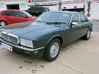 Usado Jaguar XJ6 Sovereign 200 CV (147 kW) 1993 Azul Berlina