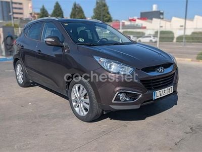 Usado Hyundai ix35 GLS 136 CV (100 kW) 2010 Marrón SUV