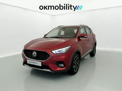 Usado MG ZS Luxury 106 CV (77 kW) 2023 Rojo diamante SUV